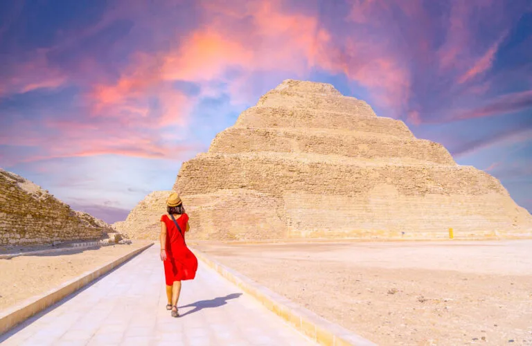 Day Tour To Giza Pyramids and Saqqara
