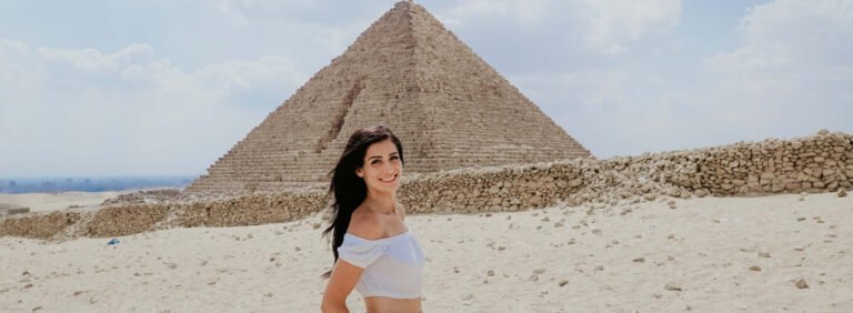Egypt Group vs. Private Tours: Pros, Cons, and Tips